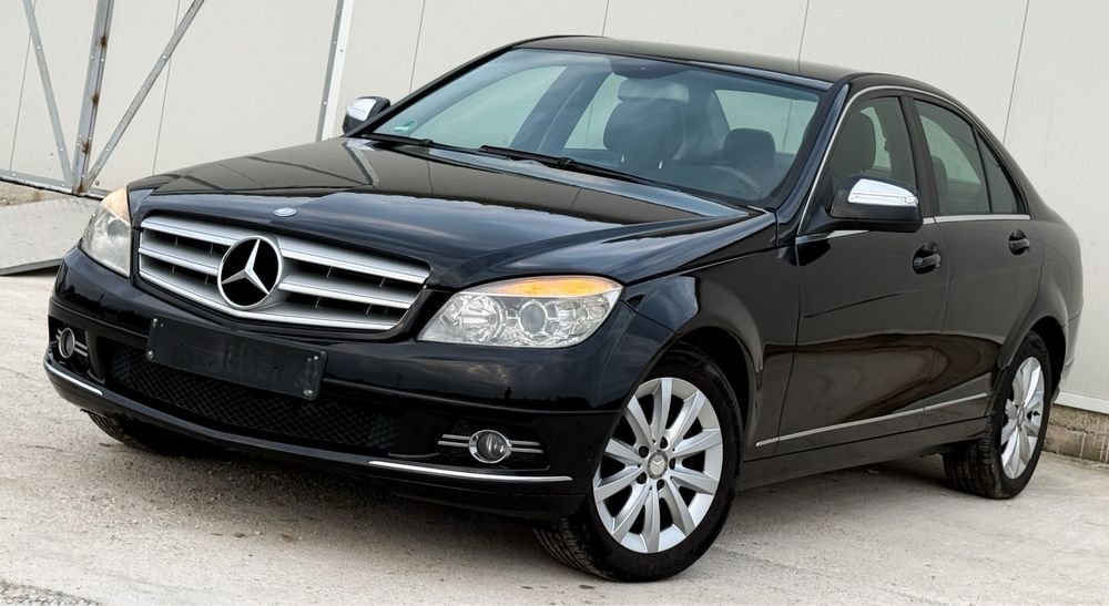 Mercedes C220 Avantgarde Elegance / Import Germania