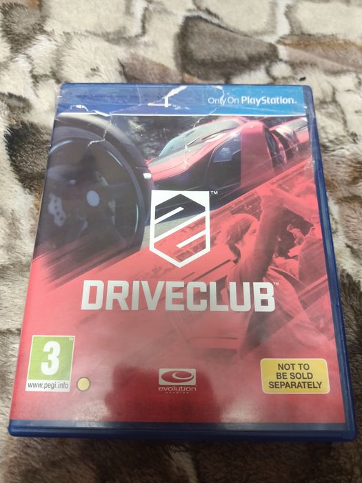 Vând CD uri de PS4