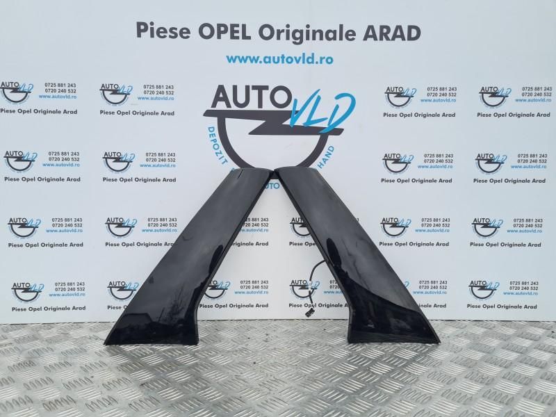 Ornament luneta haion Opel Astra K