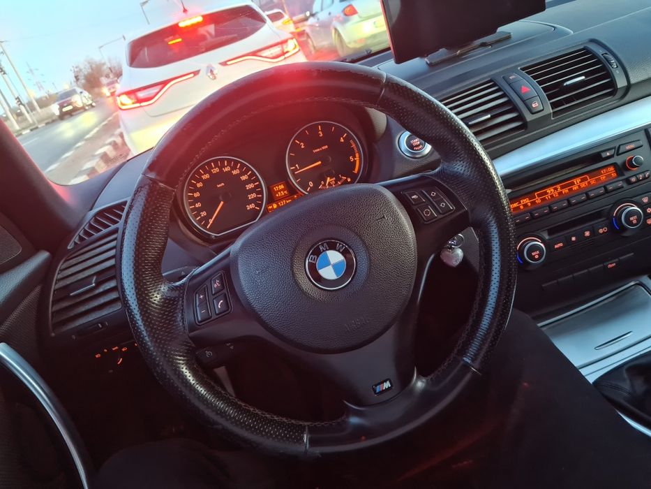 BMW seria 1 E87 - 2009