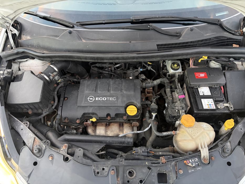 Opel Corsa 1.4 benzina euro5