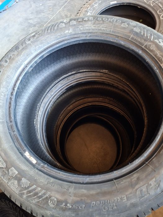 Продавам зимни гуми