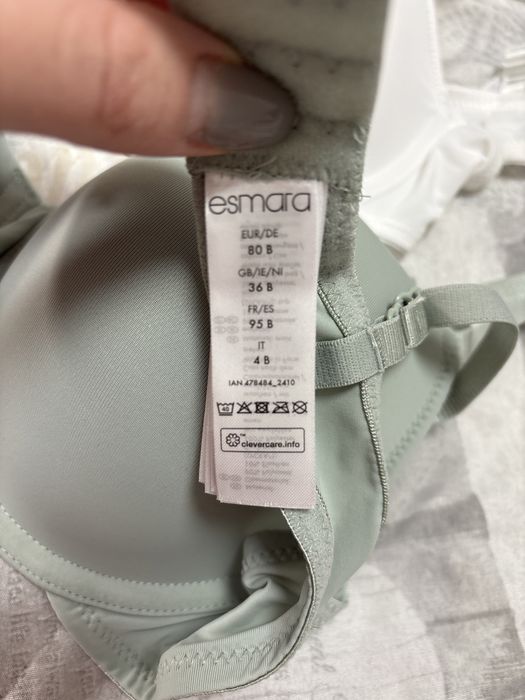 Чисто нови сутиени размер 80B