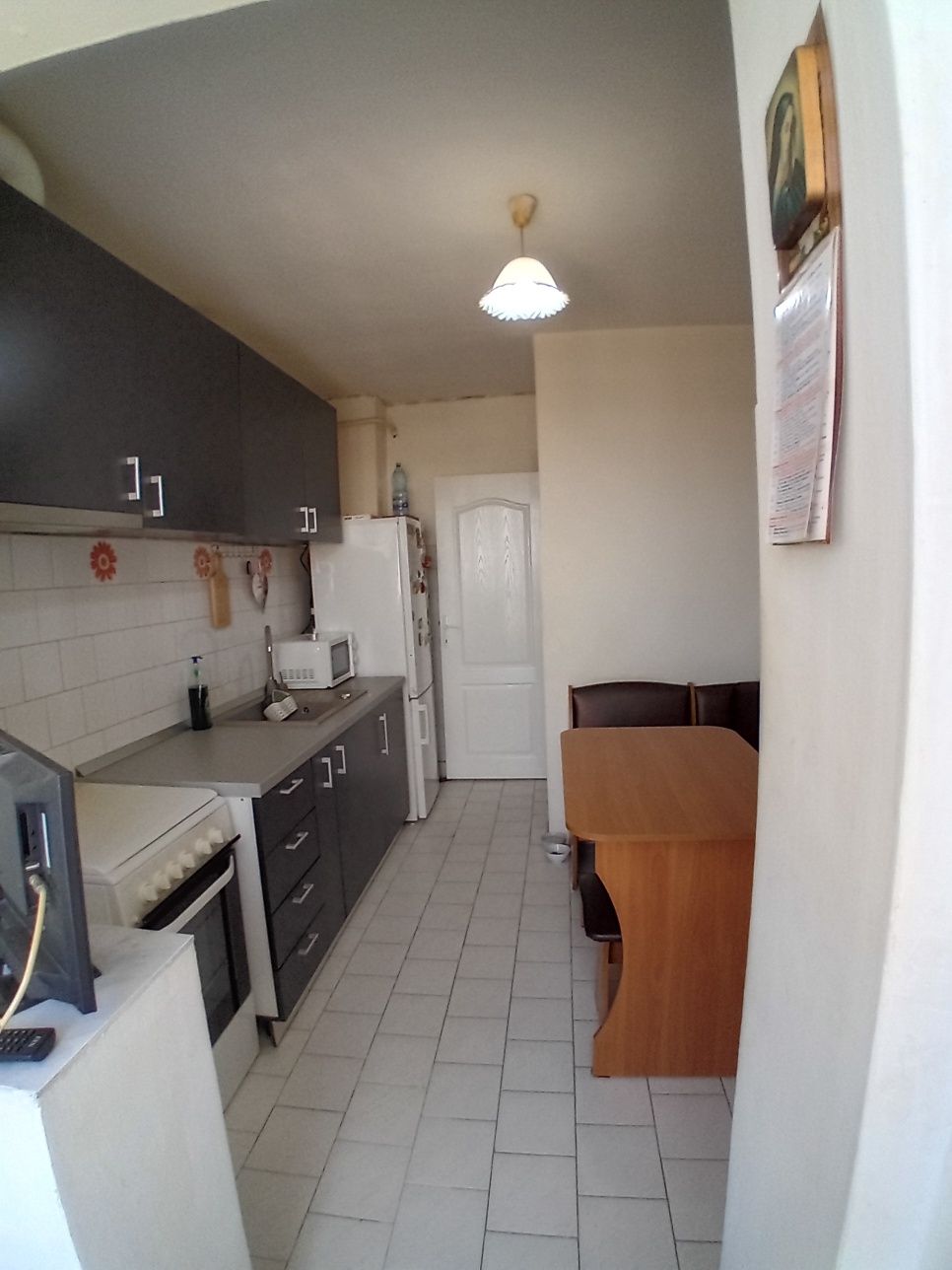 Vand apartament 3 camere