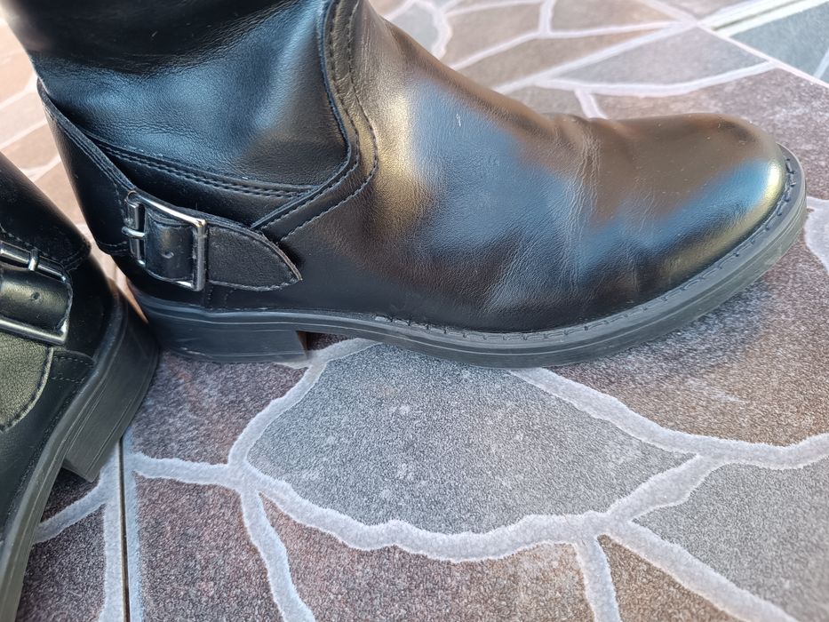 Ghete din piele pt fetite