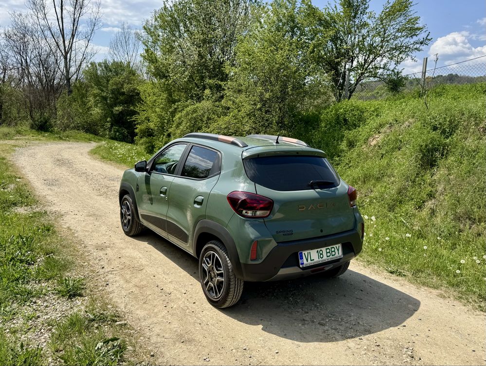 Dacia Spring Extreme 65 cp full option, garantie, ca noua