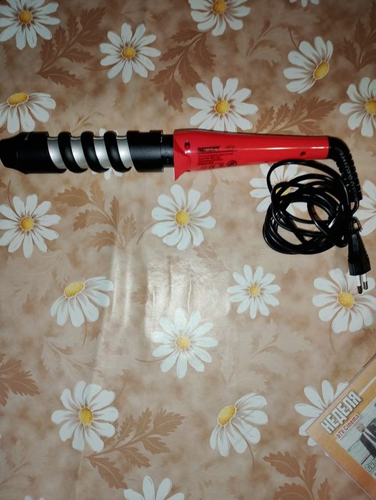 Професионална маша за къдрене за малки и големи къдрици.