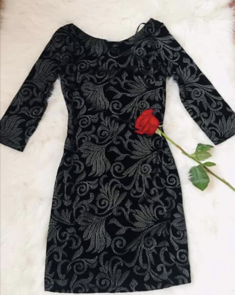 Rochie eleganta catifea brodata orsay noua s