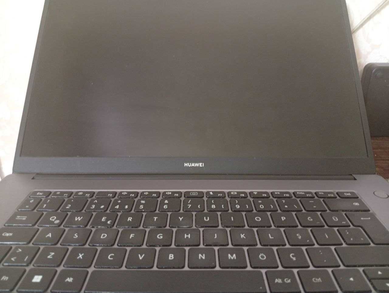 HUAWEI Ноутбук 14/i5-1135G7/16GB RAM/512GB SSD