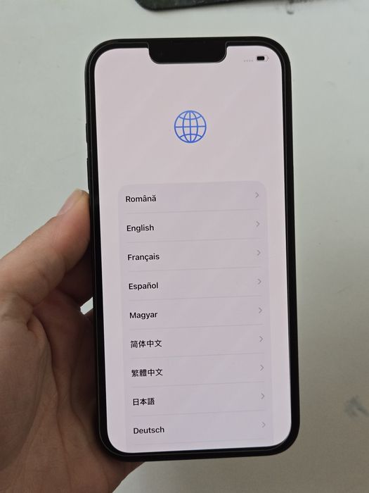 Vand telefon iPhone 16e