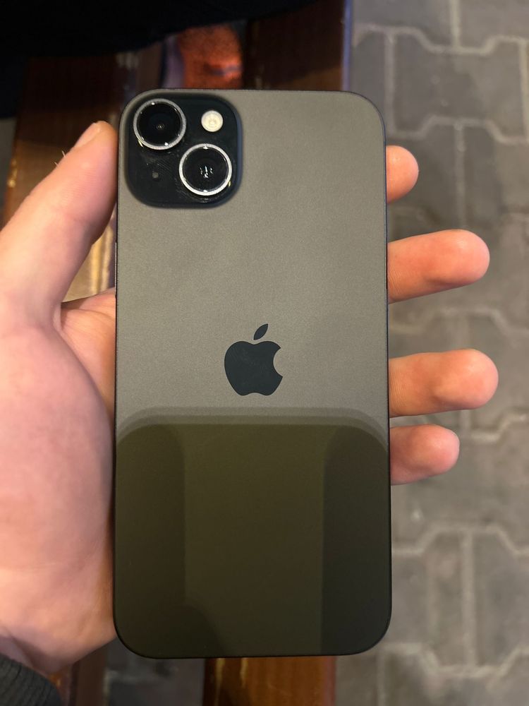 iPhone 15 plus impecabil