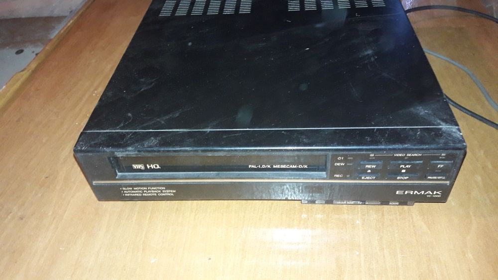 Продам видеомагнитофон Ермак