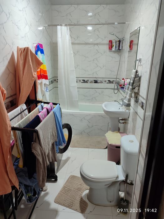 Продаётся 2 ком. Кв. 1 этаж.