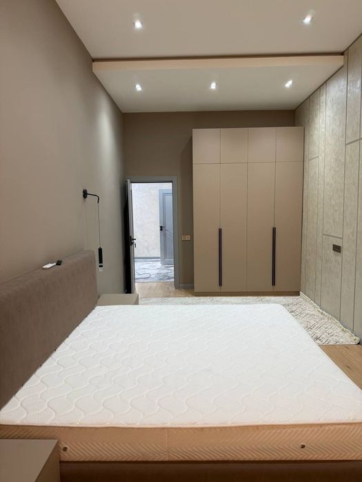 Срочно продается 3х ком квартира в новостройке, ор-р: Эко базар, 94 м²