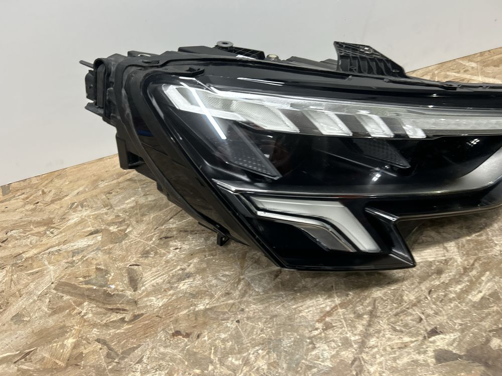 Far faruri Audi A3 8y0 full led adaptiv 2020-2023 dreapta