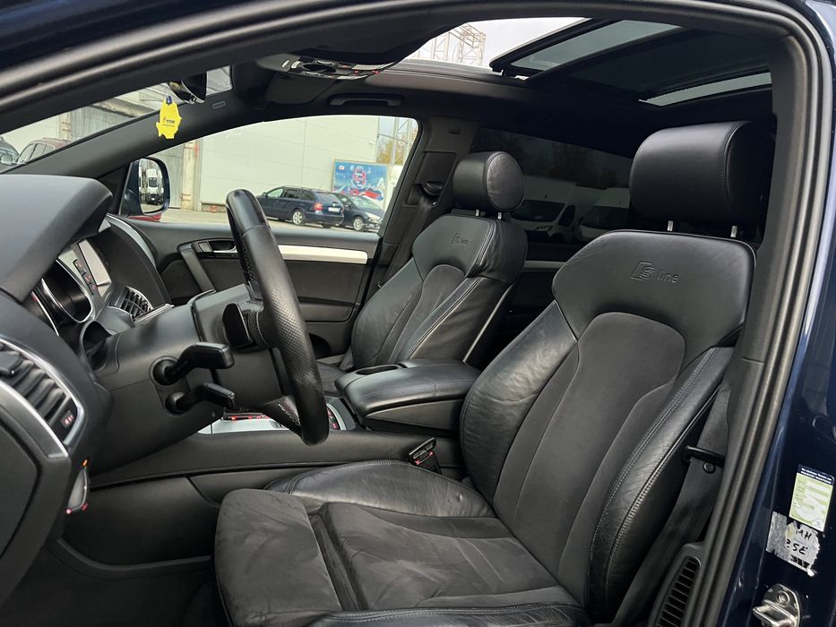 Audi Q7 S-line panoramic bose full option