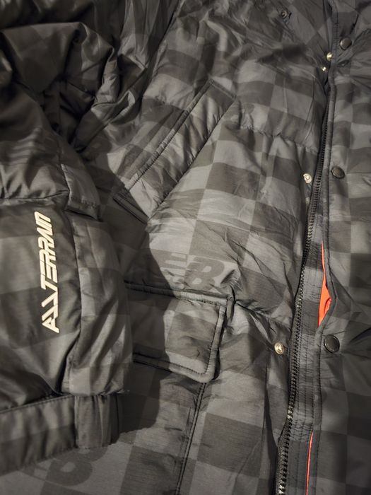 Пуховик New Balance (L-XL)