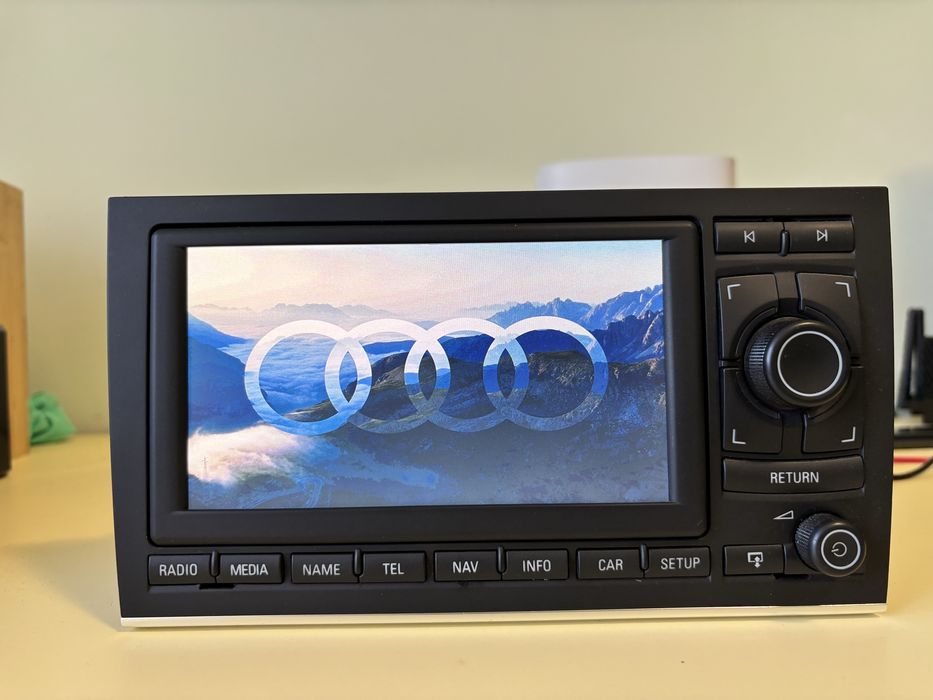 Navigatie originala RNS-E generatia a 2-a MK2 A4 A3 Exeo