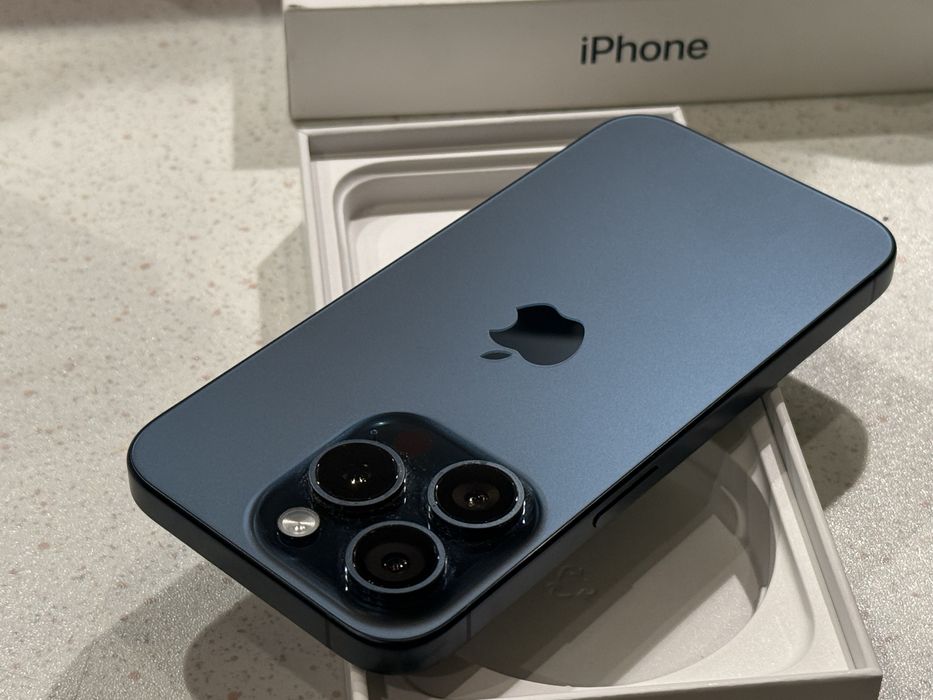 iPhone 15 Pro 128GB Titanium Blue – Перфектен, 93% Батерия.