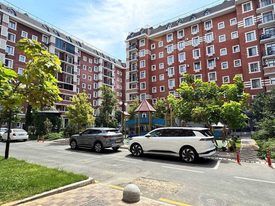 ЖК «Greenwich»
6/0-1/9
Площадь: 175 м²