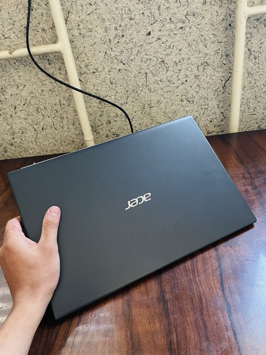 Acer noutbuk holati ideal narxi arzon