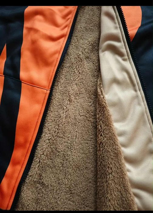 Суичър 6XL подходящ за лов