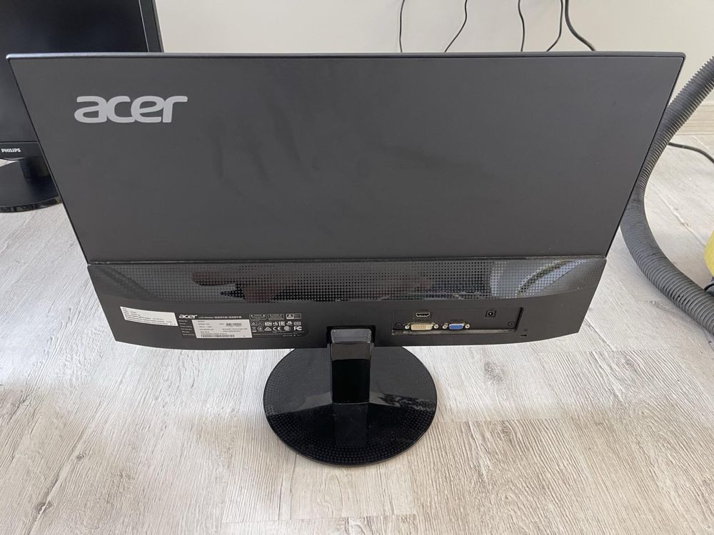 Монитори Samsung ,Acer, Philips