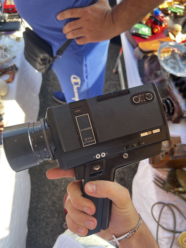 Camera de filmat veche