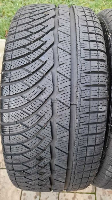Anvelope iarna 225 40 R 18 Michelin