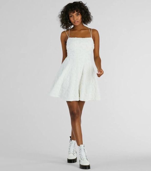 Rochii mai multe marimi