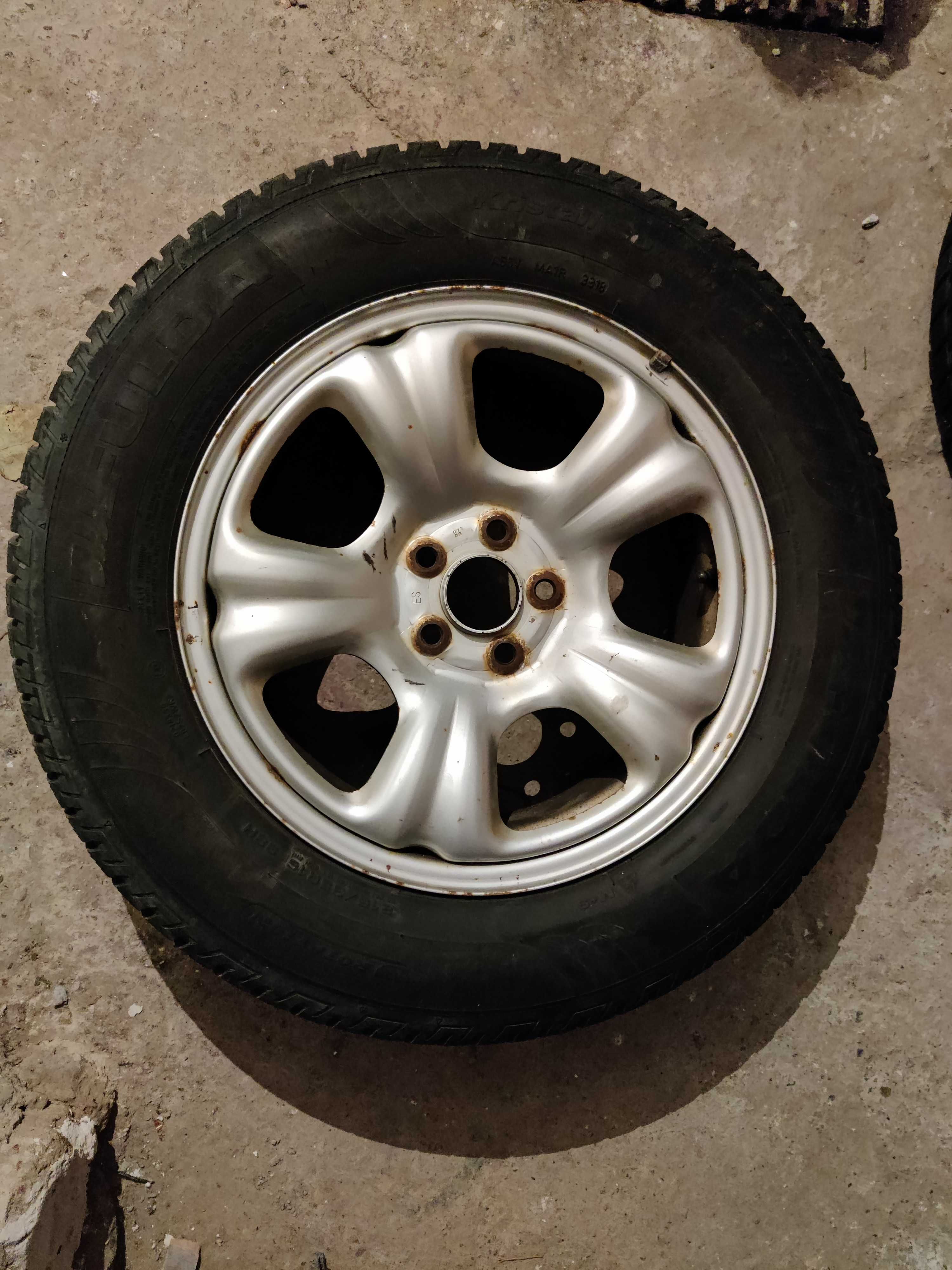 Vand roti cu jante R16 5x100 si cauciucuri de iarna 215/65 R16