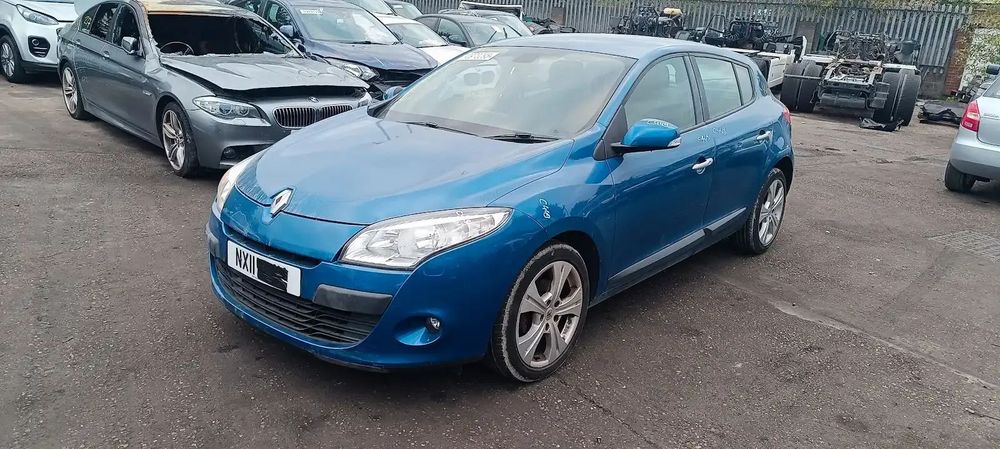Dezmembrari / Dezmembrez Renault Megane 3 1.6 K4M (858) cutie viteze manuală K4M(858) cod culoare TERNA