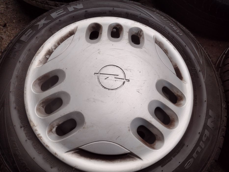 Перфектен летен комплект 13-4х100 ЕТ42 5j Opel Corsa B