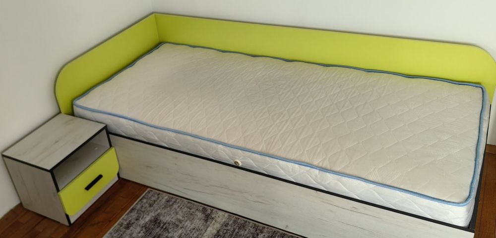 Единично легло 90/200