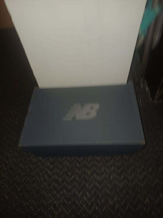 Продавам new balance 574