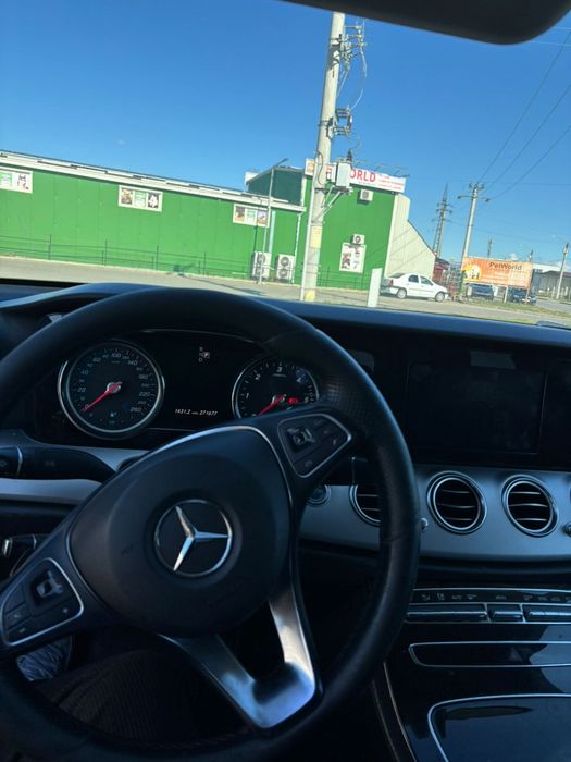 Mercedes Benz e class