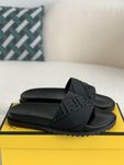 Papuci     Fendi