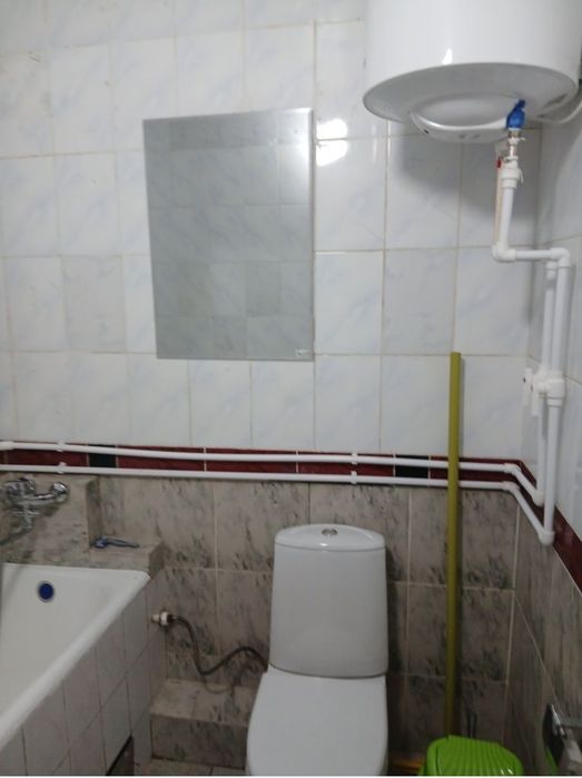 Миробод тумани  ал бадр масжиди олдида Студент боллар ёки кизла  квар