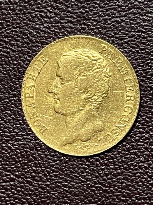 Златна монета Наполеон Premier Consul