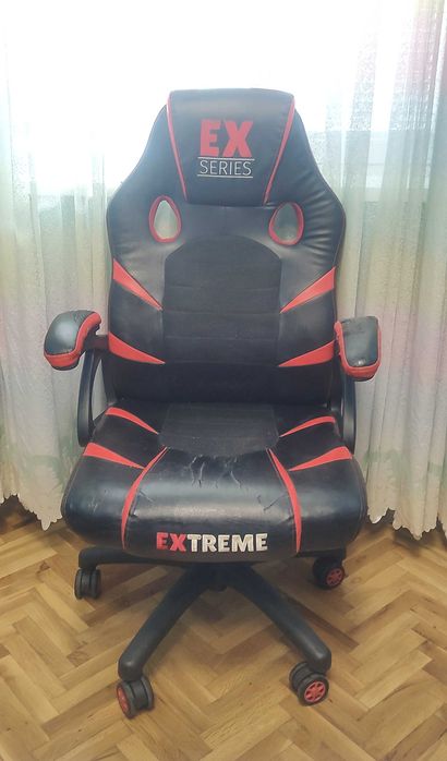 Геймърски офис стол