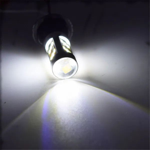LED крушки за дневни светлини + мигач, Дневни Светлини със Мигач