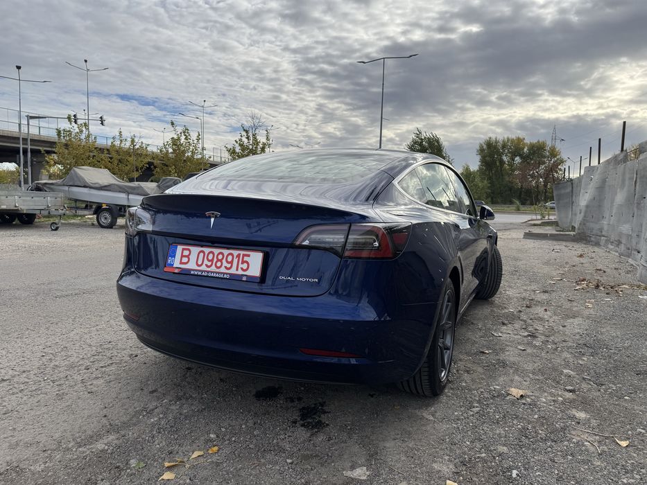 Tesla Model 3 Long Range Dual Motor