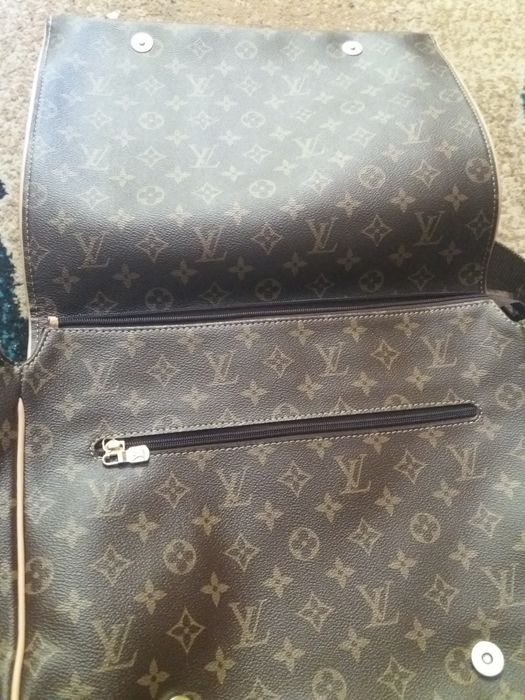 Geanta Louis Vuiiton 40x30cm