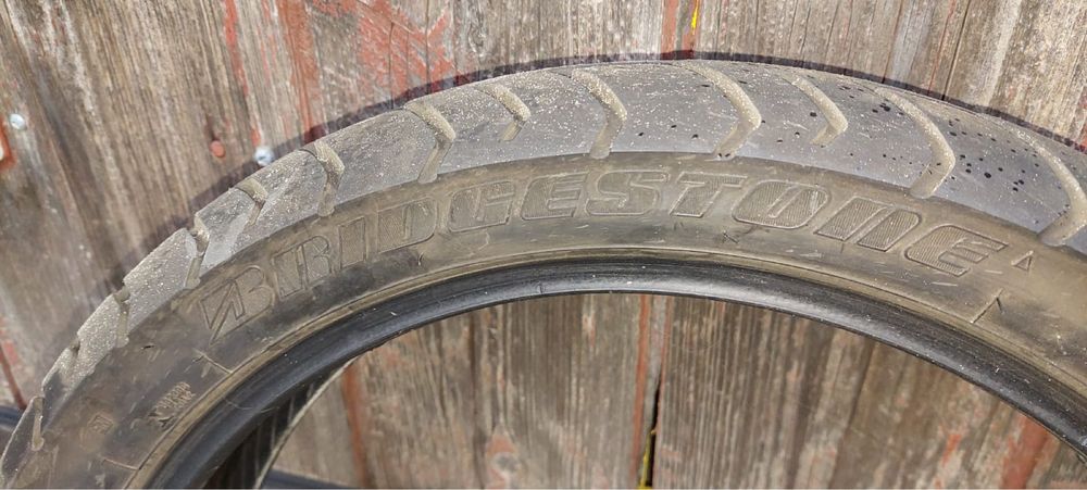 Anvelope moto bridgestone