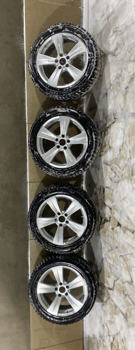 диски от бмв 7-ка хорошое состояние корейские покрышки MARSHAL зимний