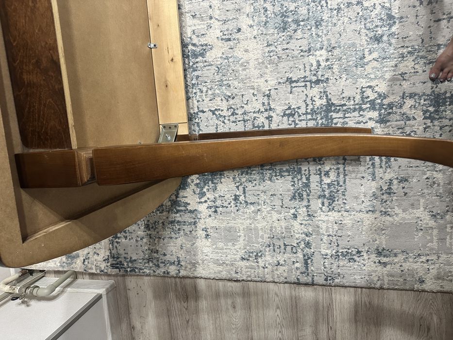 Стол гостевой дерево