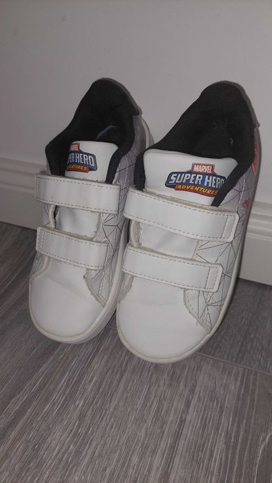 Adidas Marvel SuperHero Spiderman Marimea 26 1/2 copii