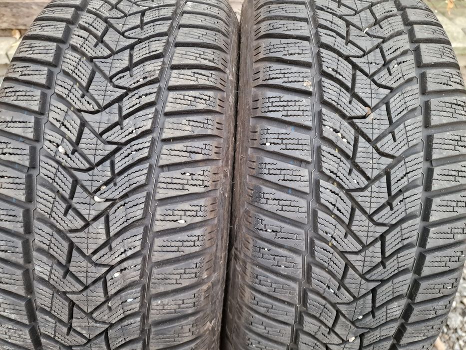 Anvelope 225/50R17 marca Dunlop, M+S, DOT 2020,8 mm