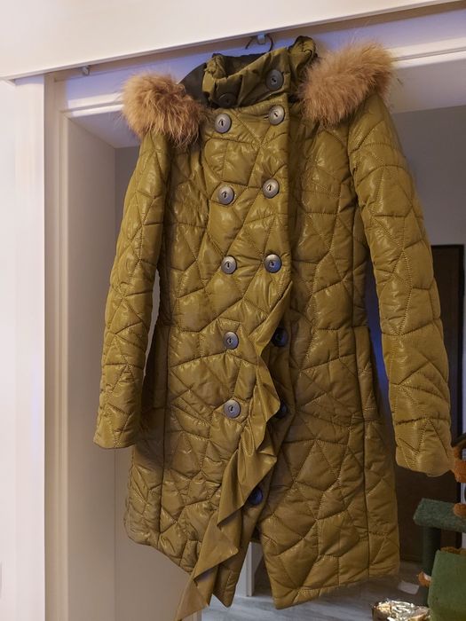 Geaca moderna ,cu blana naturala