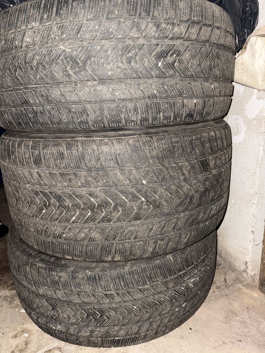Set 3 anvelope iarna bmw x6 x5 315/30/22 cu 275/35/22